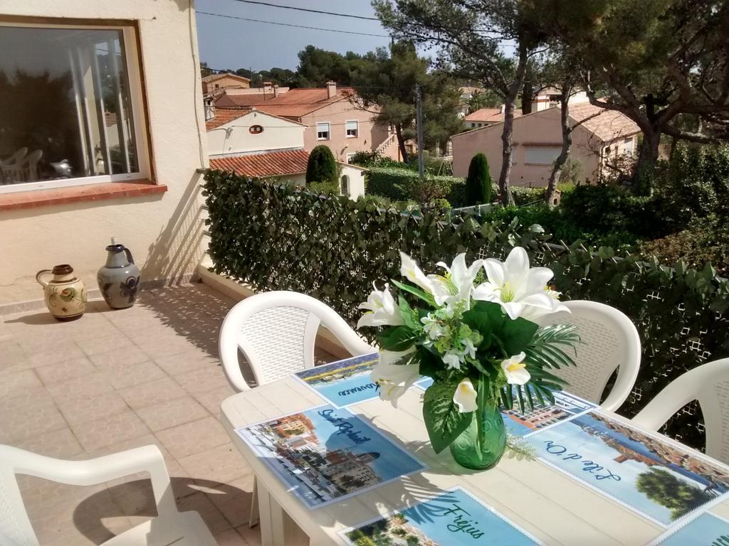 Villa Veronique Saint-Raphaël Extérieur photo
